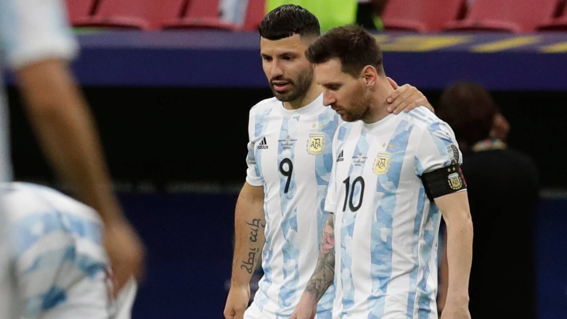 Messi nhận được sự hỗ trợ bất ngờ trước thềm trận chung kết World Cup 2022 - Ảnh 3.