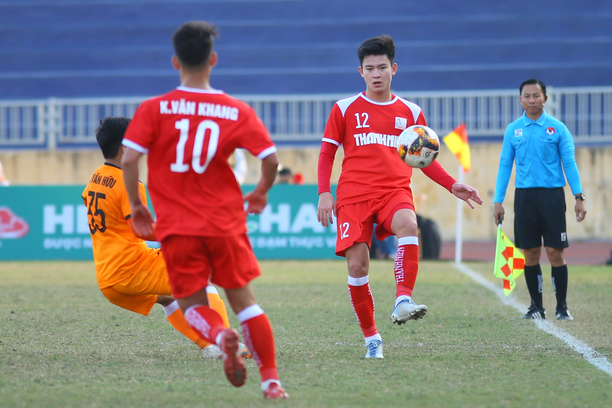 Phan Tuấn Tài toả sáng đánh bại Đà Nẵng, giúp U21 Viettel vào bán kết U21 Quốc gia - Ảnh 2.