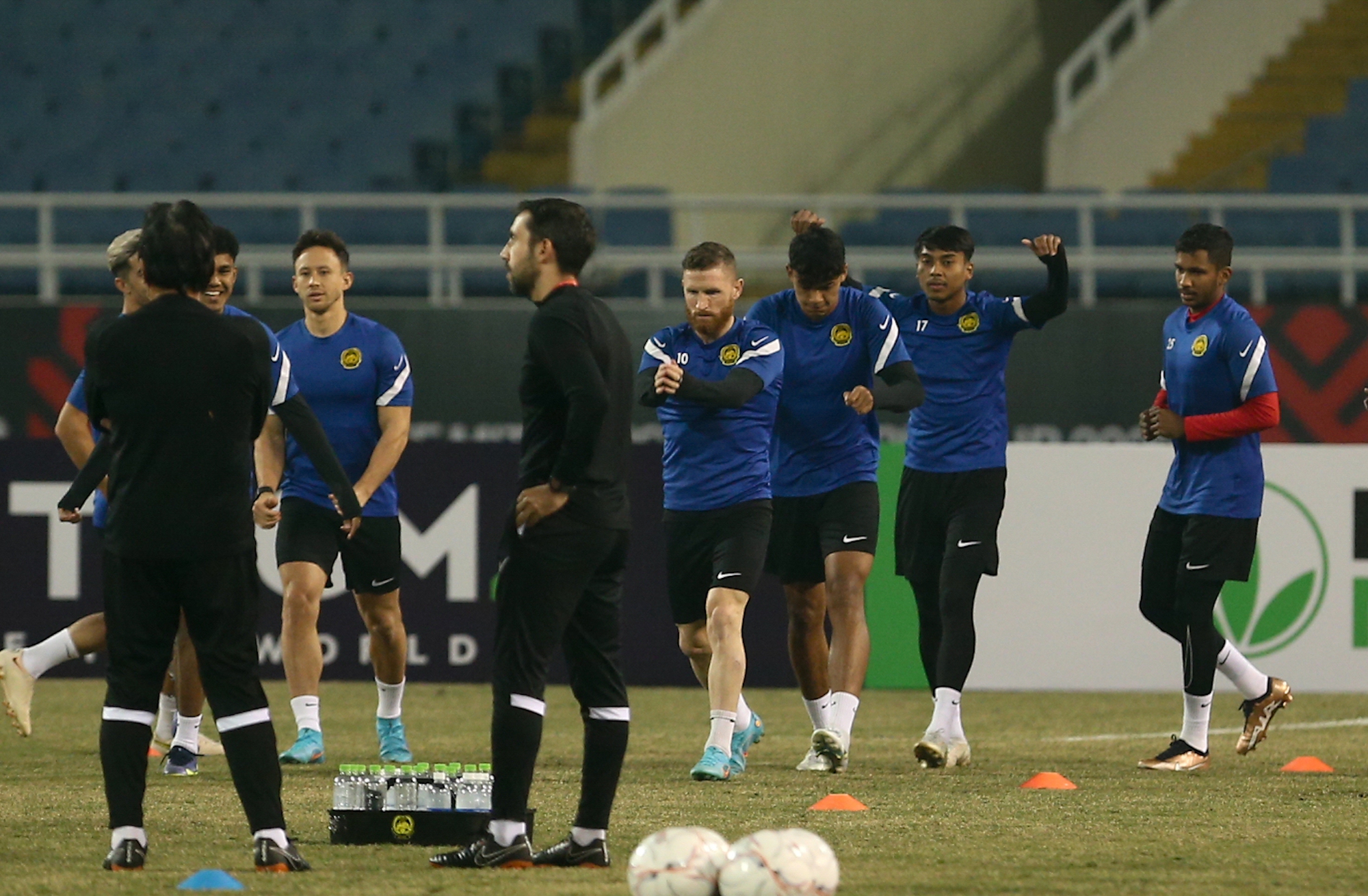 Sergio Aguero và tuyển Malaysia có buổi tập cuối cùng trước trận đấu Việt Nam - Ảnh 9.