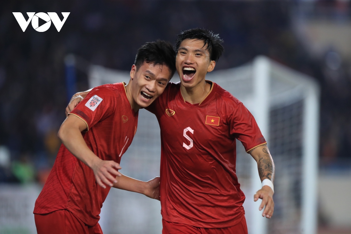 Chùm ảnh ĐT Việt Nam 3-0 Malaysia: Ca khúc khải hoàn - Ảnh 19.