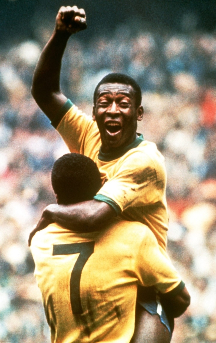 Những khoảnh khắc kinh điển trong sự nghiệp Vua bóng đá Pele - Ảnh 7.