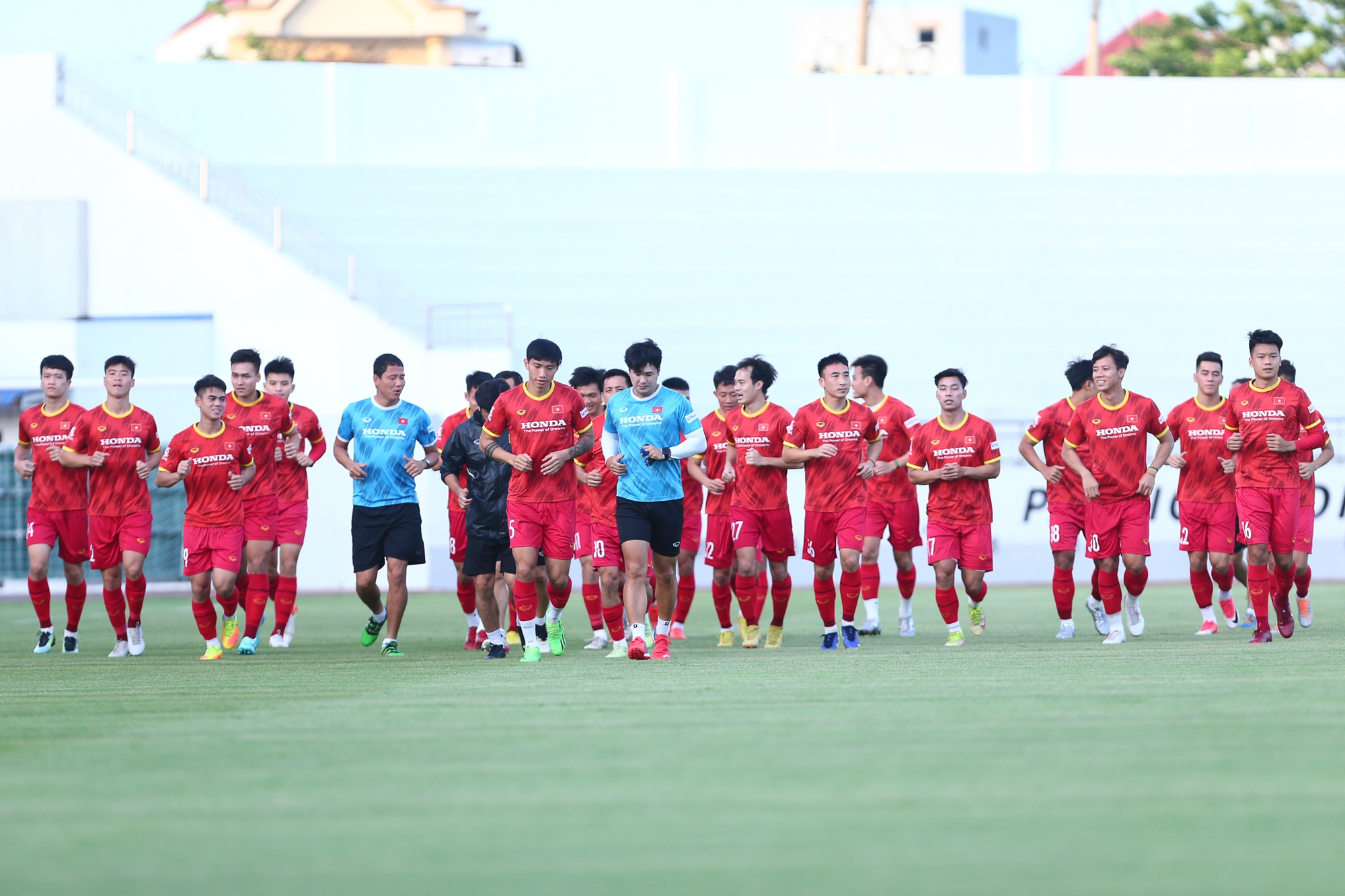 ĐT Việt Nam bắt đầu lắp ráp đội hình cho AFF Cup 2022 - Ảnh 8.
