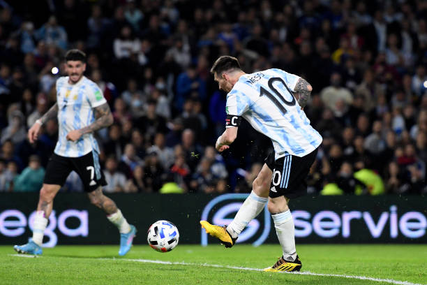 Thắng Venezuela 3 bàn không gỡ, Argentina nối dài chuỗi trận bất bại của mình - Ảnh 6.