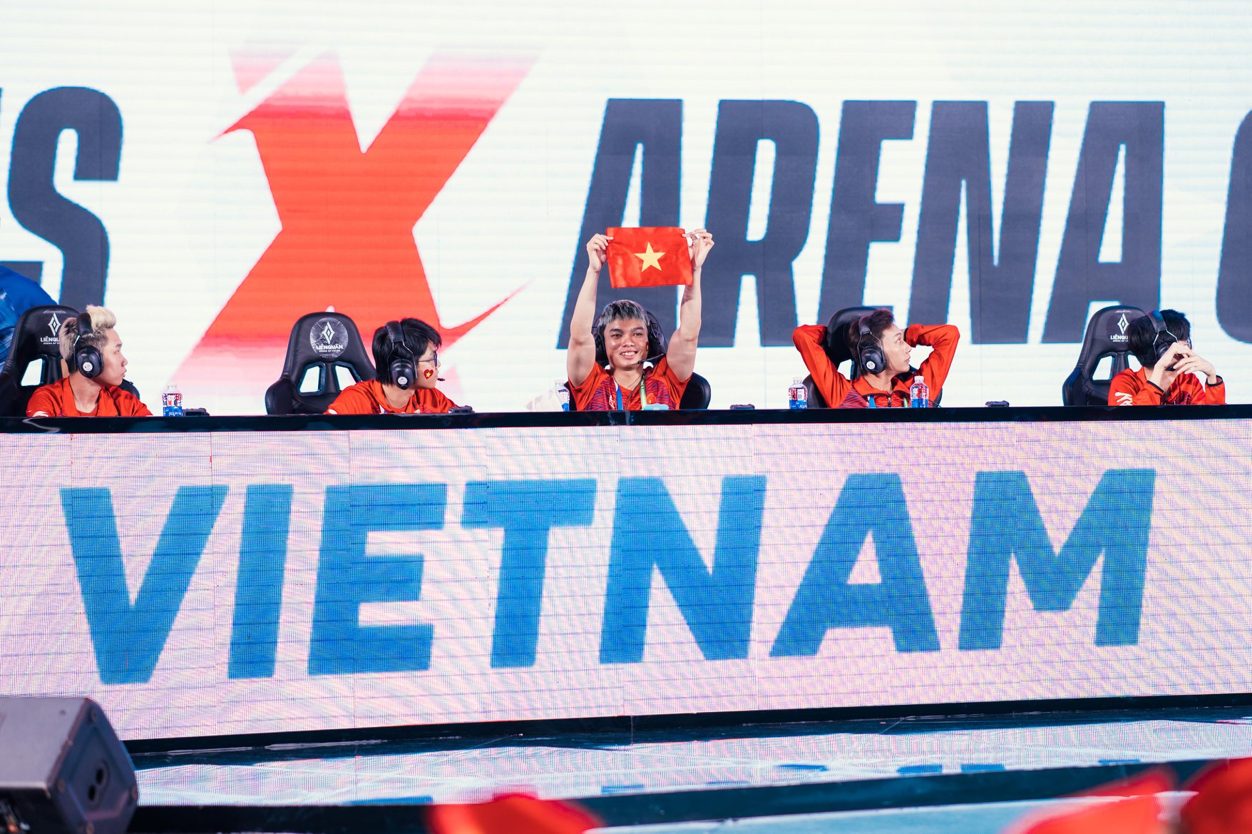 Cơ hội nào cho ĐTQG Liên Quân Mobile Việt Nam giành được Huy Chương Vàng SEA Games 31? - Ảnh 1.