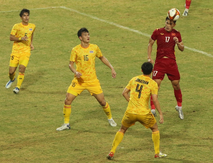 Cái &quot;dớp&quot; kỳ lạ của bóng đá Thái Lan: Cứ mặc áo vàng trong trận đấu quan trọng là sẽ thua Việt Nam - Ảnh 2.