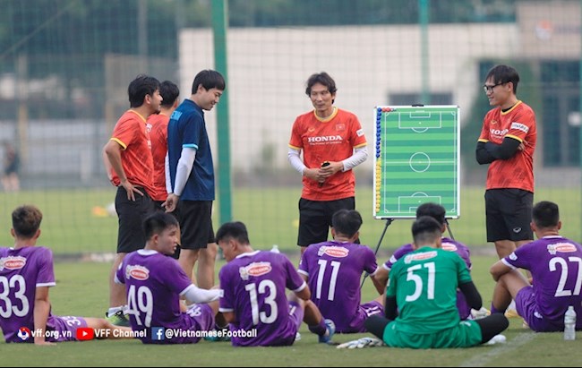 U23 Việt Nam sẽ chơi với sơ đồ nào khi không còn HLV Park Hang-seo?  - Ảnh 1.