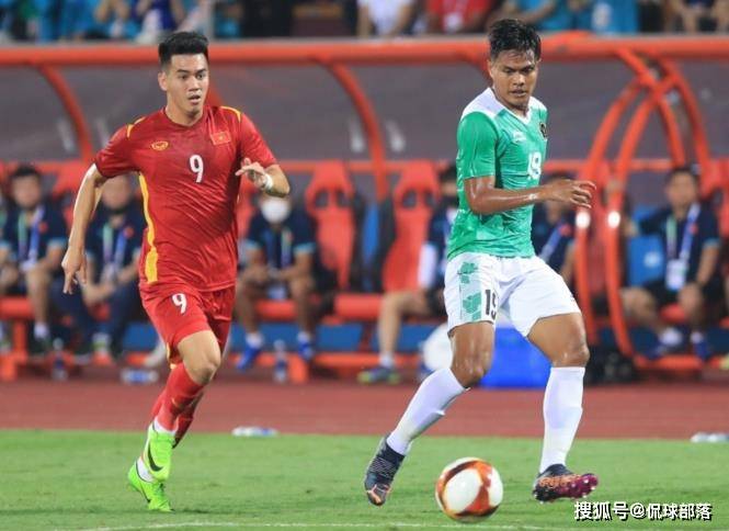 Báo Trung Quốc mượn chiến thắng vẻ vang của U23 Việt Nam để chỉ trích bóng đá nước nhà  - Ảnh 2.