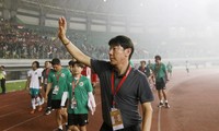 Báo Indonesia hoài nghi Shin Tae-yong: 'Gần 3 năm không thắng nổi Việt Nam và Thái Lan' - Ảnh 3.