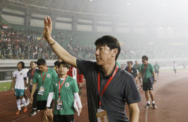 HLV tuyển U20 Indonesia thừa nhận học trò lo lắng trước ngày đấu Việt Nam - Ảnh 2.