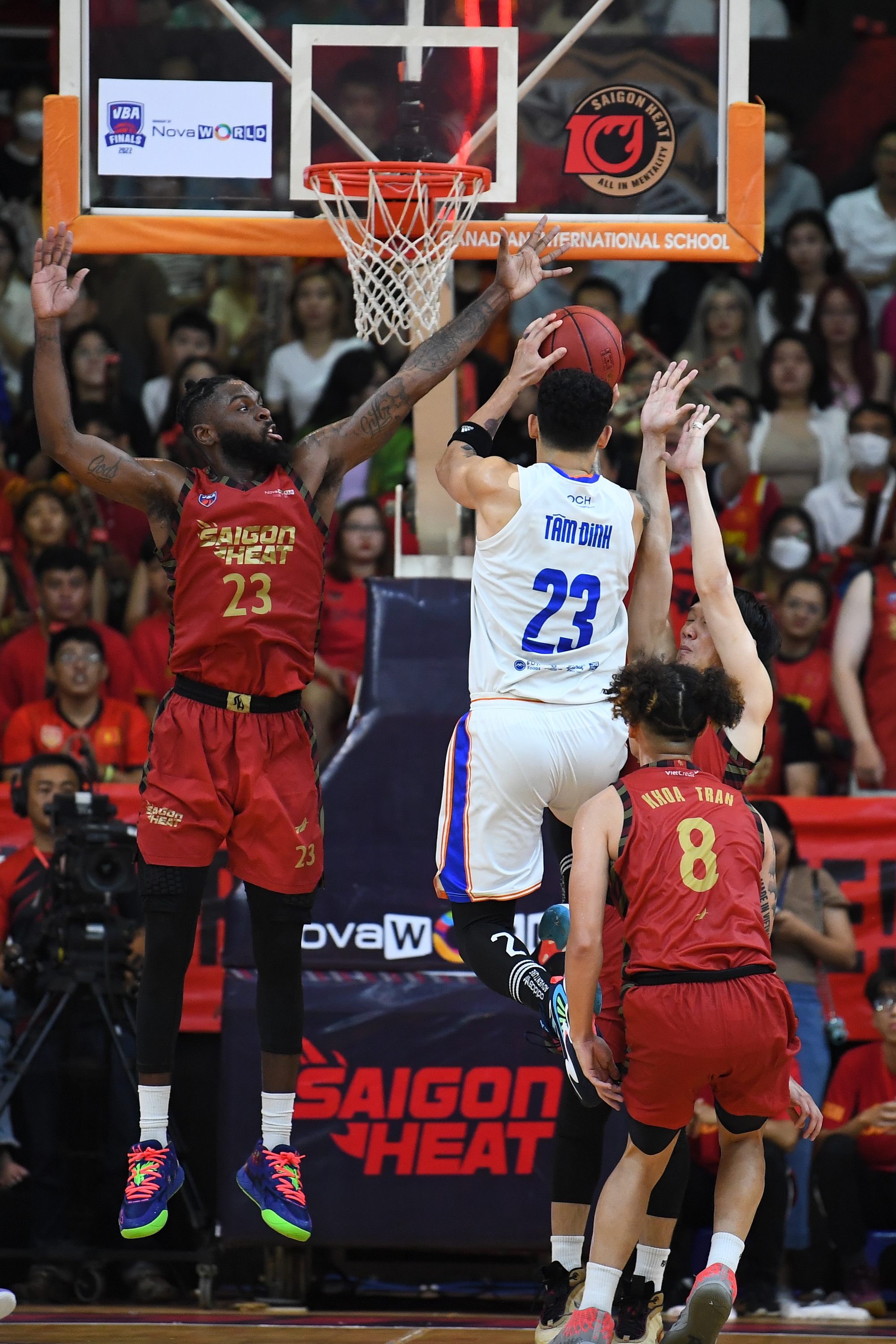 Ngôi sao tuyển bóng rổ Việt Nam 'mất tích' ở Game 1 VBA Finals 2022 - Ảnh 3.