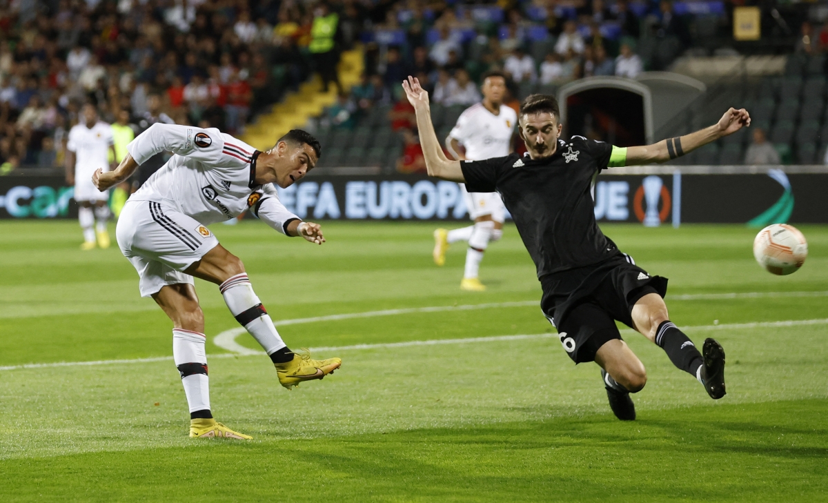 Cristiano Ronaldo lần đầu ghi bàn ở Europa League - Ảnh 6.