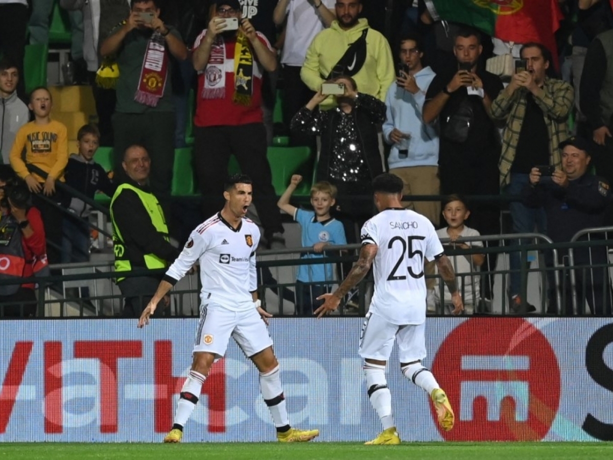 Cristiano Ronaldo lần đầu ghi bàn ở Europa League - Ảnh 4.