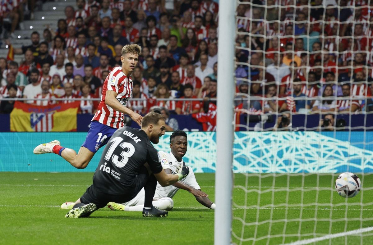 Thắng sát nút Atletico, Real Madrid giữ vững ngôi đầu La Liga - Ảnh 4.