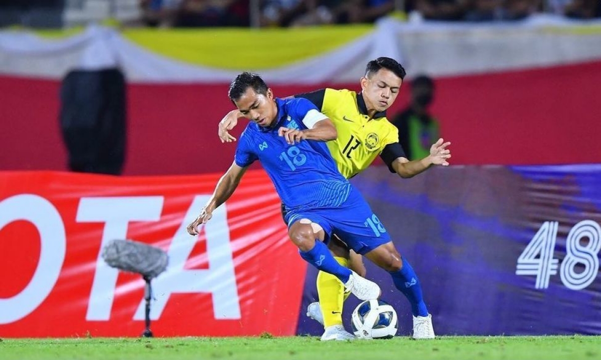 Chanathip chấn thương, ĐT Thái Lan thua cay đắng Malaysia ở King's Cup 2022 - Ảnh 1.