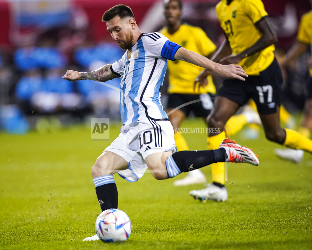 Messi lập cú đúp trong 3 phút giúp Argentina đại thắng - Ảnh 4.