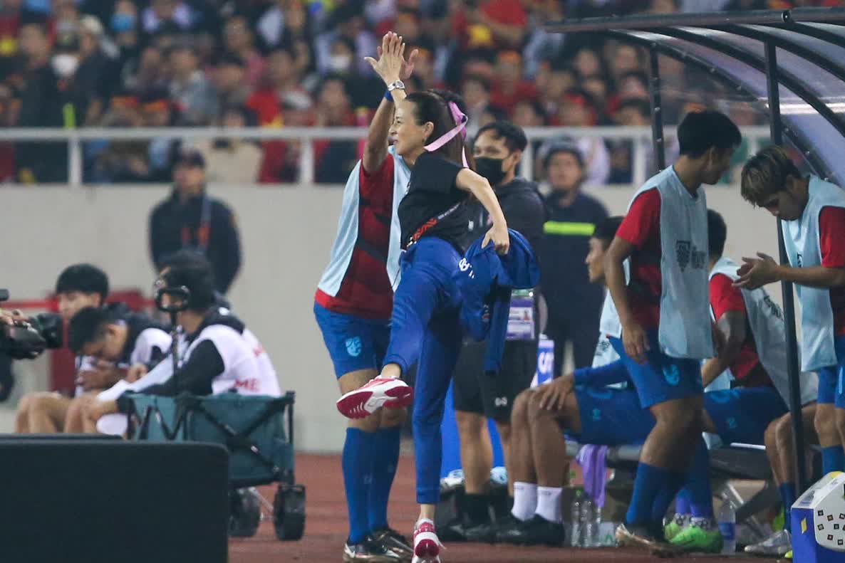Madam Pang gửi lời khích lệ ĐT Thái Lan trước trận chung kết AFF Cup 2022 - Ảnh 1.