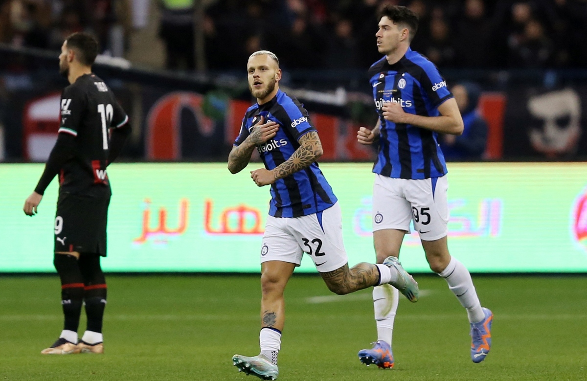 Thắng đậm AC Milan, Inter Milan giành Siêu cúp Italia - Ảnh 1.