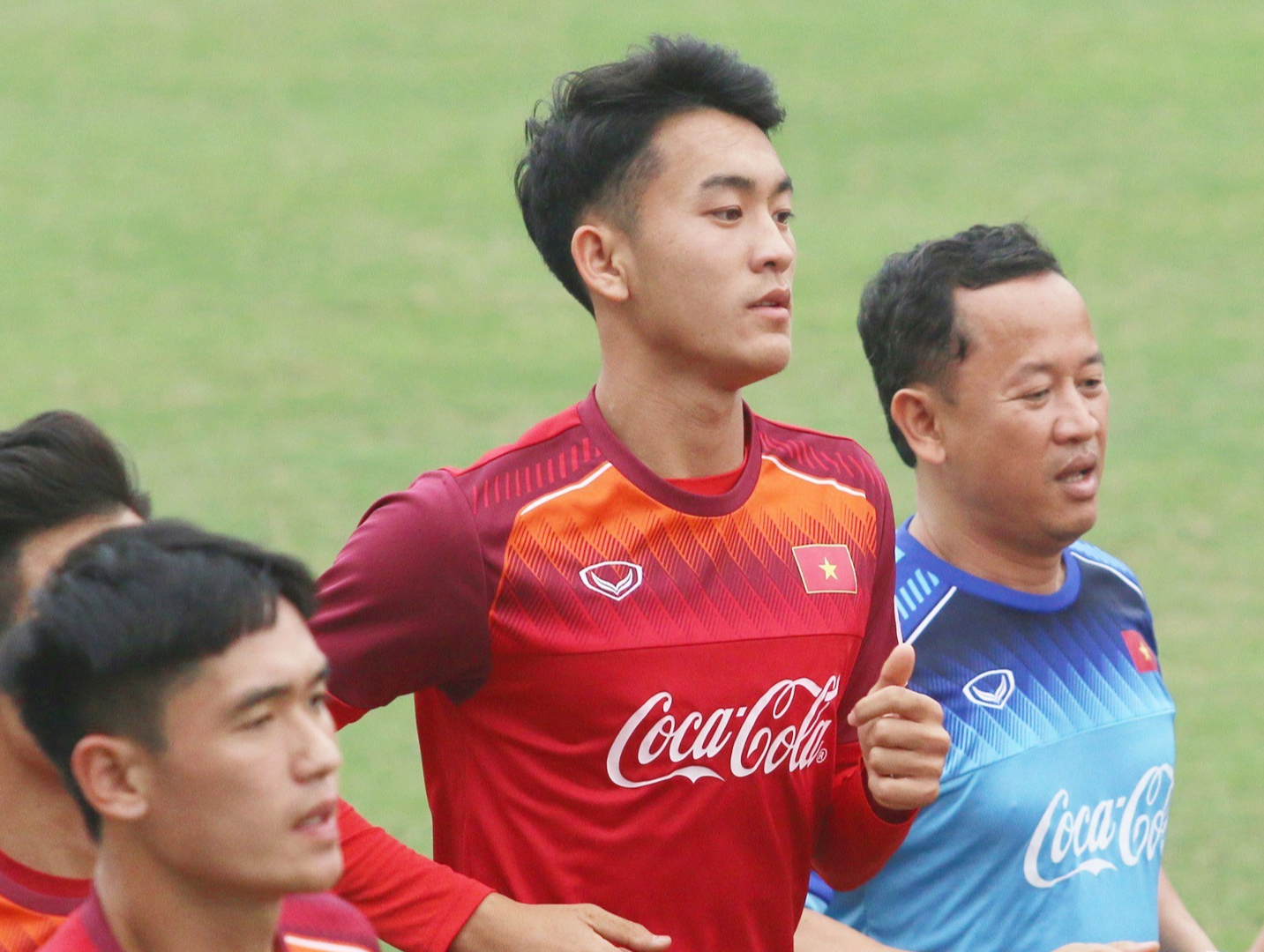 Đội hình tuổi Mão của tuyển Việt Nam tràn đầy sức trẻ đón năm 2023 - Ảnh 11.