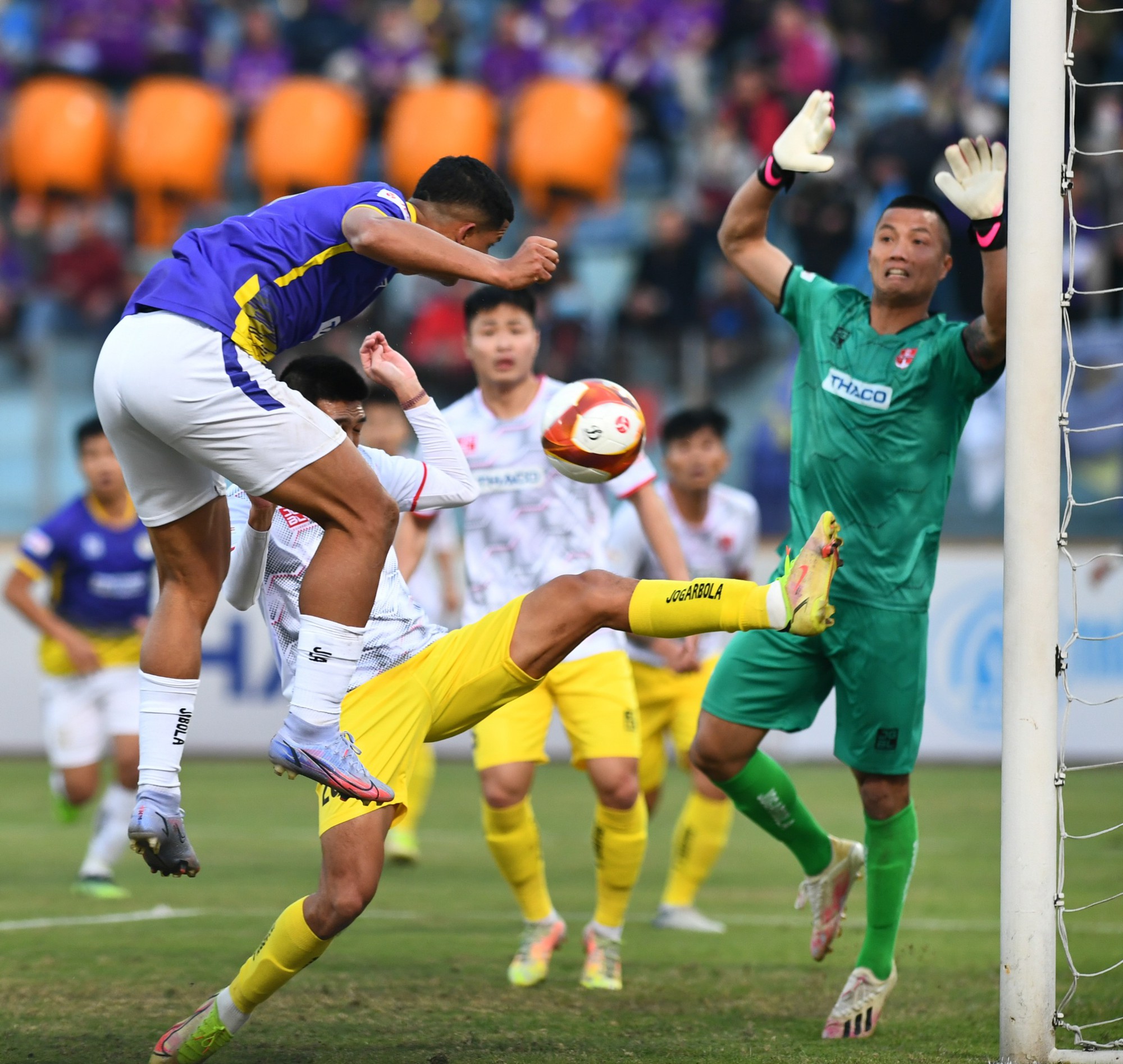 Chùm ảnh: Hà Nội FC đăng quang Siêu Cúp Quốc gia 2022, thống trị giải quốc nội - Ảnh 6.