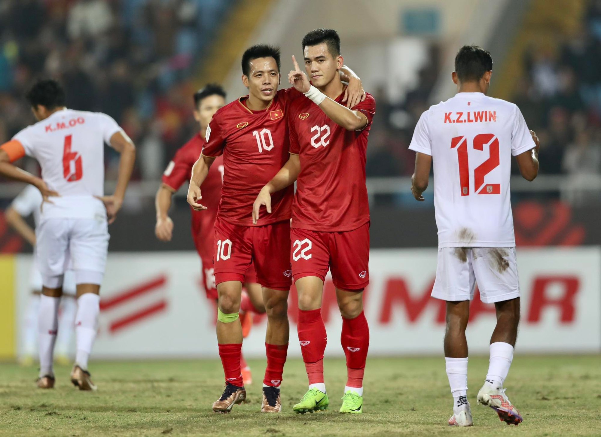 Tiến Linh hé lộ về tình hình chấn thương trước trận bán kết gặp Indonesia - Ảnh 1.