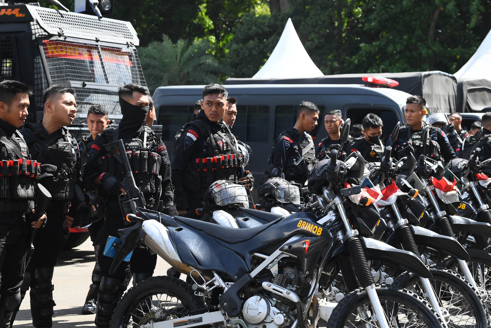 Hàng trăm xe chuyên dụng, khoảng 3.000 người được điều động đảm bảo an ninh trận Indonesia gặp Việt Nam - Ảnh 2.