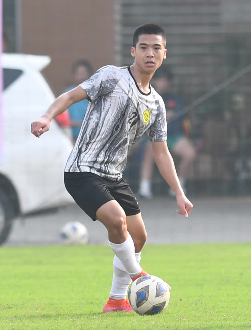 Sao trẻ Hà Nội FC khiến siêu nhân Gia Huy lu mờ, U20 Việt Nam hòa đội Hạng Nhất - Ảnh 5.