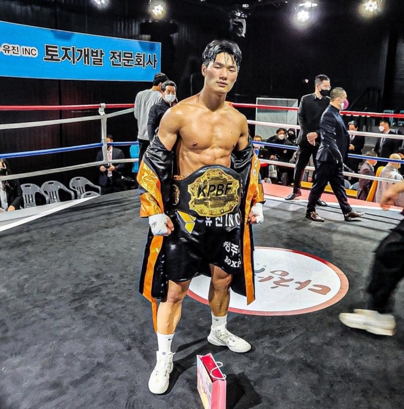 Dae Hyun Baek: Đối thủ khó chịu dành cho Trương Đình Hoàng trong trận tranh đai WBA châu Á - Ảnh 2.
