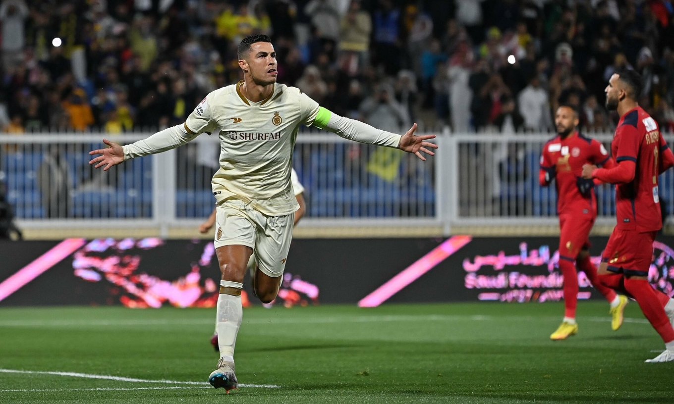 Ronaldo bùng nổ, đua danh hiệu Vua phá lưới xứ Ả Rập - Ảnh 2.