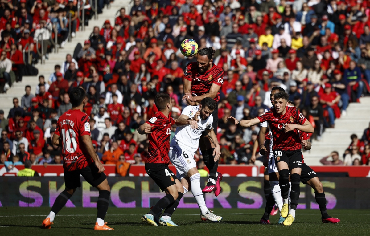 Nacho phản lưới - Asensio đá hỏng 11m, Real Madrid thua đau Mallorca - Ảnh 1.