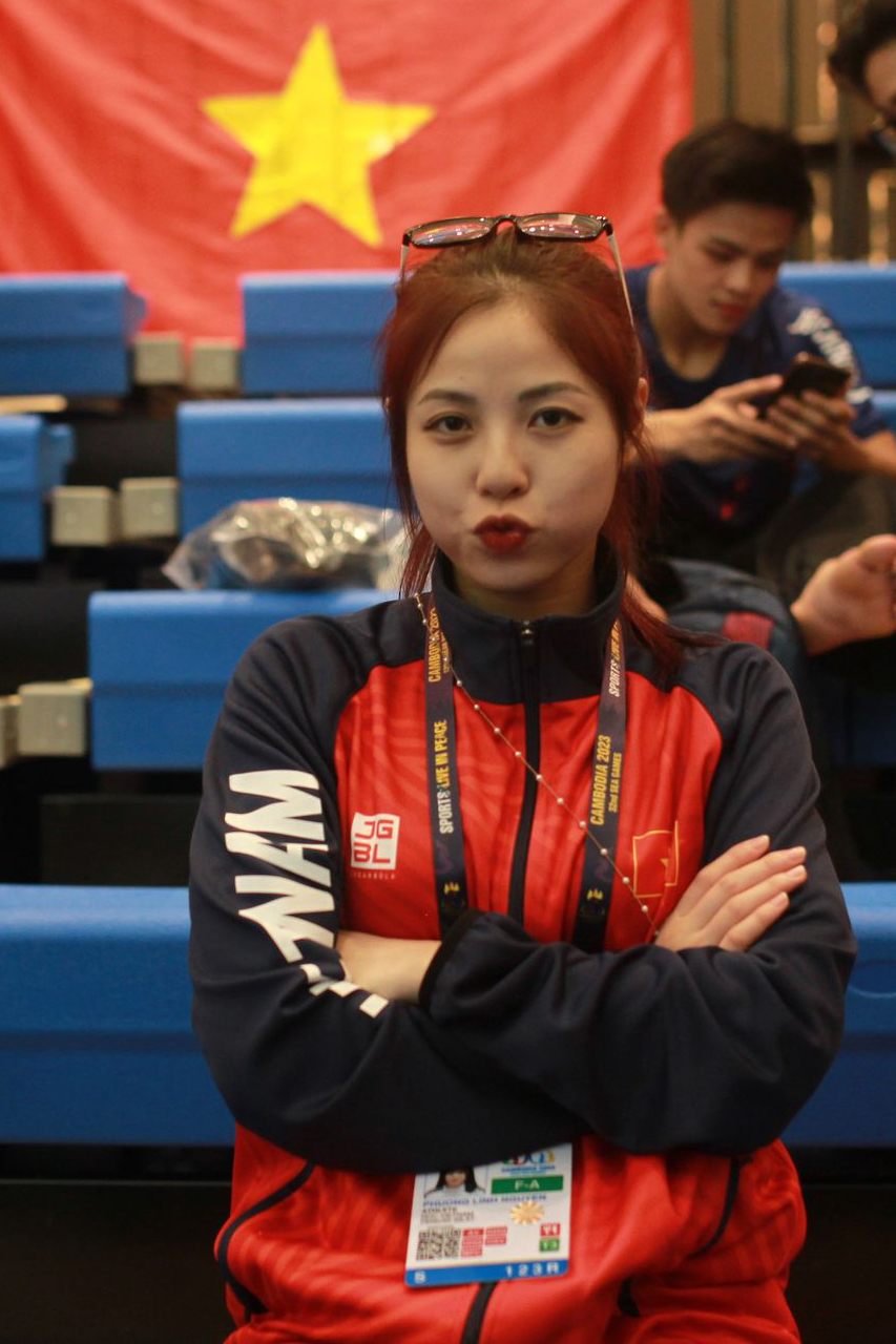 Nữ võ sĩ Việt Nam gây xao xuyến tại SEA Games với nhan sắc dễ thương, cuốn hút khán giả - Ảnh 1.