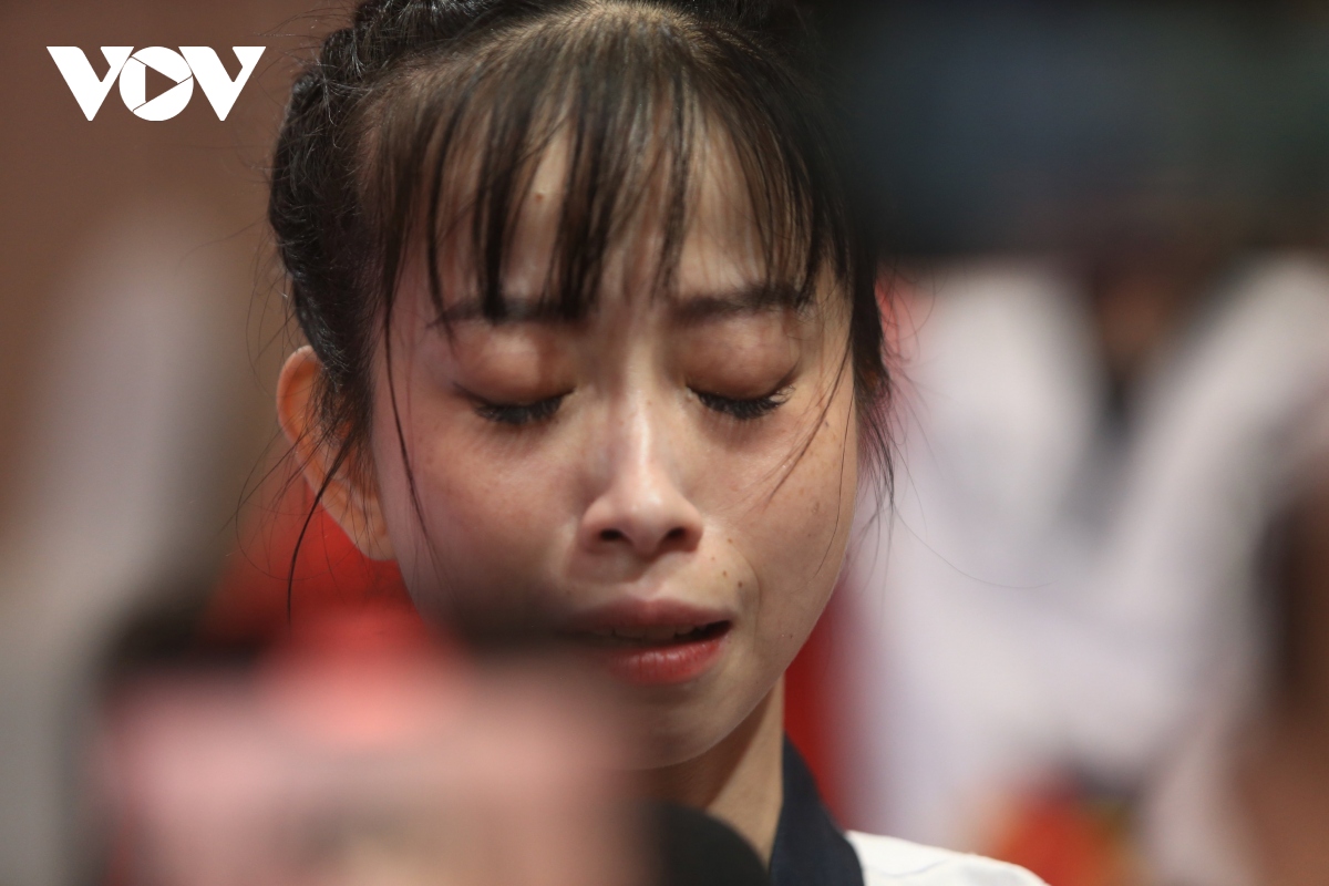 &quot;Hot girl Teakwondo&quot; bật khóc khi giành HCV kịch tính ở SEA Games 32 - Ảnh 9.