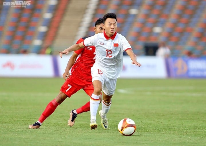 Báo Indonesia khen đội nhà, chê thủ môn U22 Việt Nam - Ảnh 1.