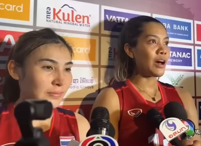 Nữ VĐV bóng chuyền Thái Lan khóc ròng sau trận chung kết SEA Games, ngỡ ngàng vì tuyển Việt Nam chơi quá tốt - Ảnh 2.