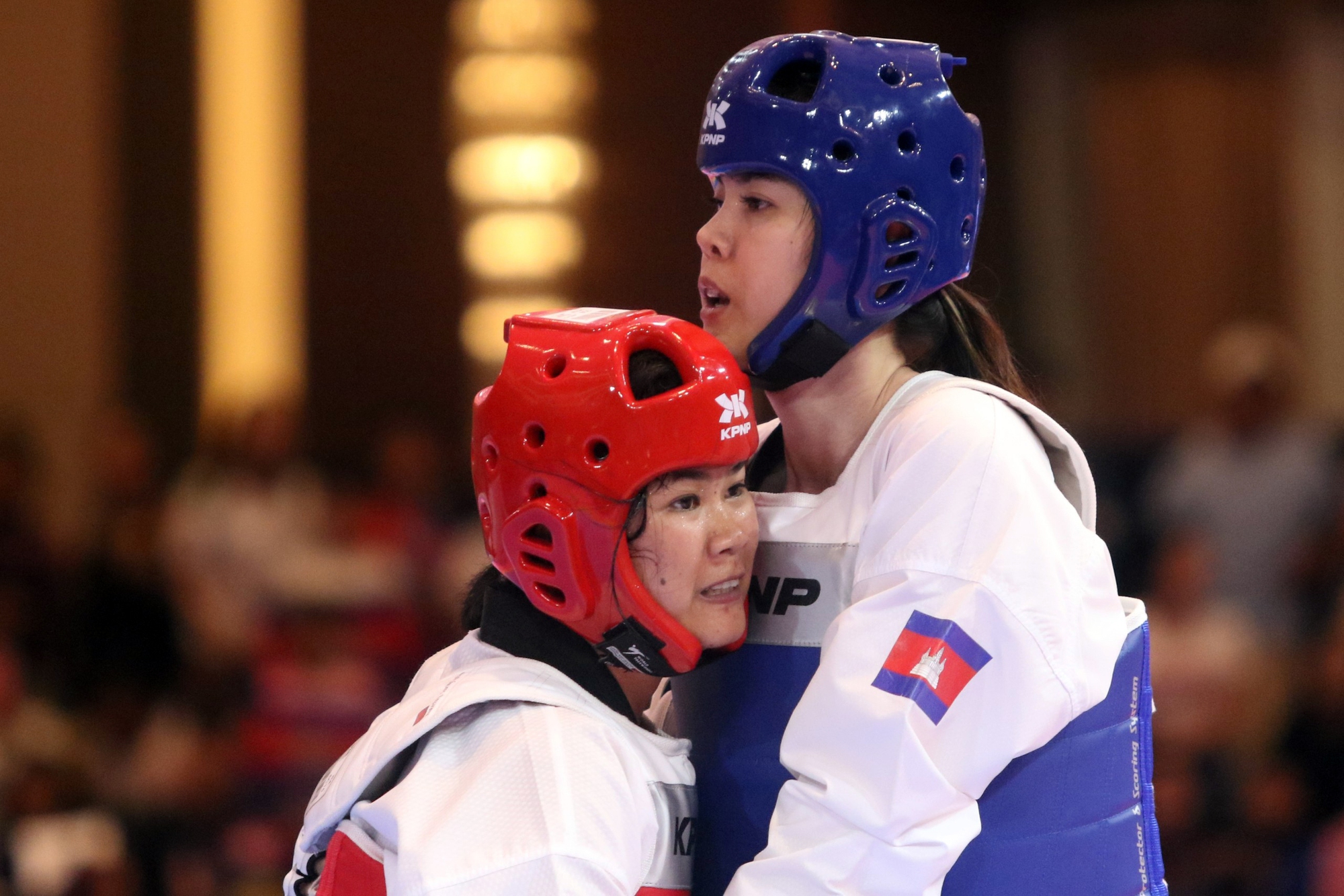 Nữ võ sĩ Campuchia giành HCV SEA Games 2021 ở hạng cân trên 73kg