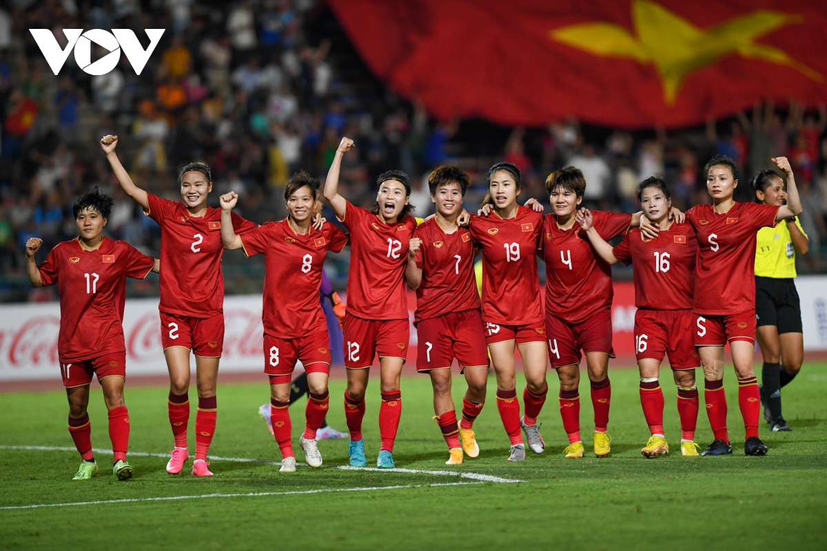 Toàn cảnh chiến thắng giúp ĐT nữ Việt Nam đi vào lịch sử SEA Games - Ảnh 8.