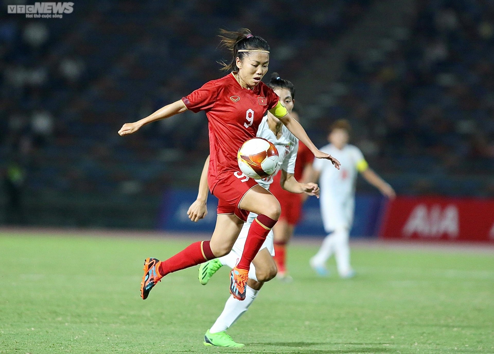 Huỳnh Như: Trong tương lai, bóng đá nữ Việt Nam vẫn trên đỉnh Đông Nam Á - Ảnh 2.