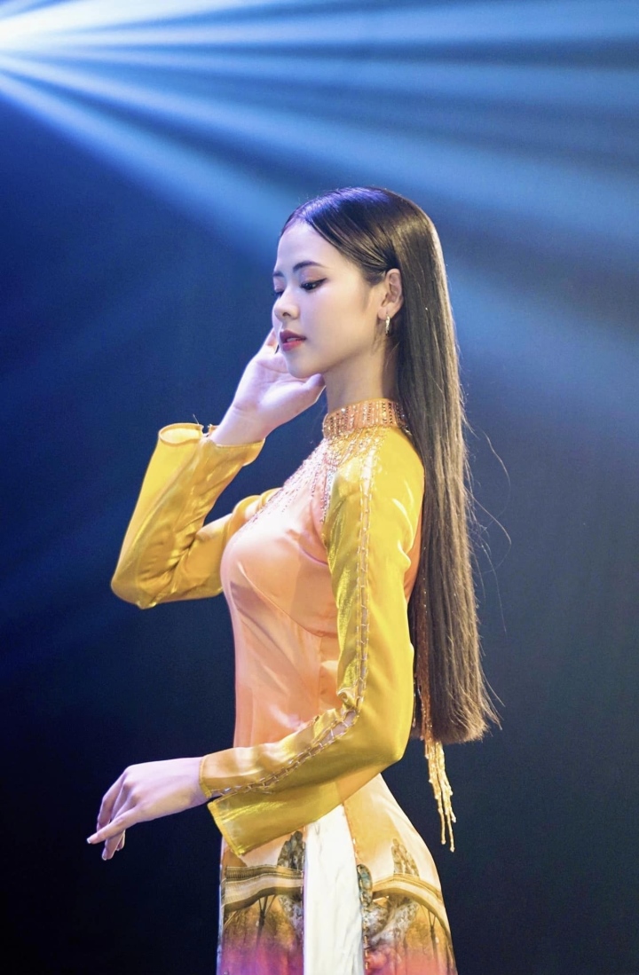 Hot girl bóng chuyền vào chung khảo Hoa hậu thế giới Việt Nam 2023 - Ảnh 5.
