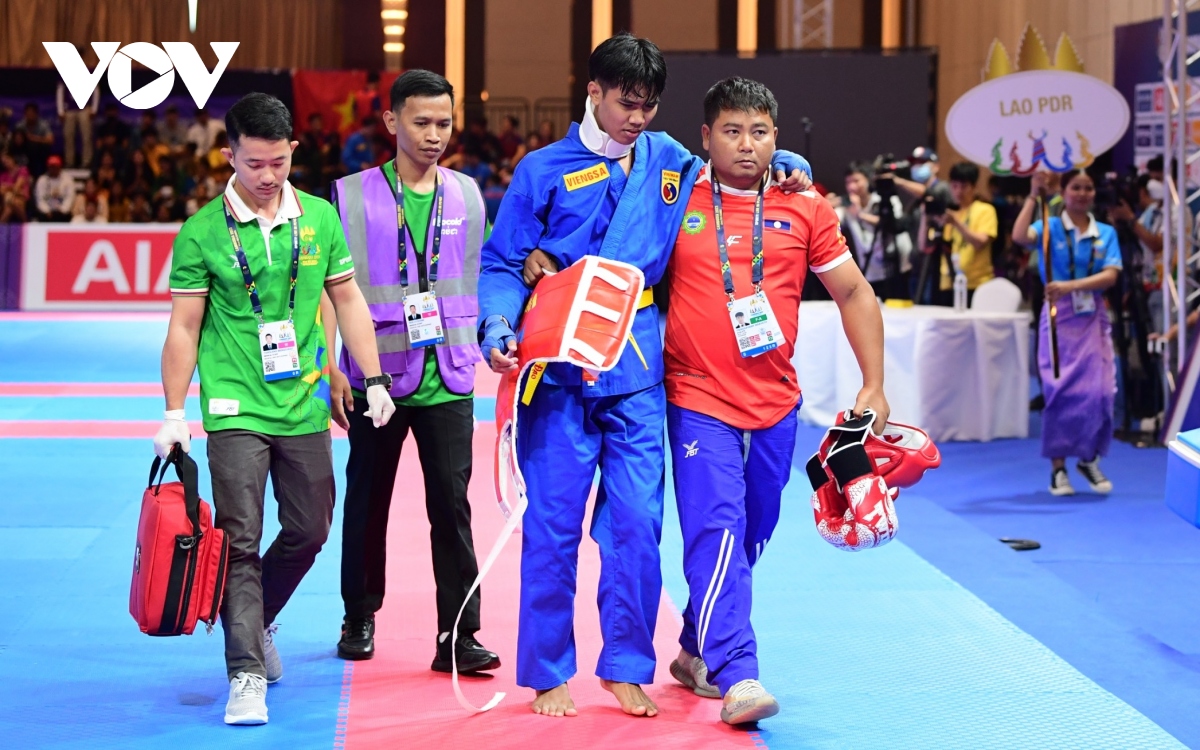 Võ sĩ Việt Nam hạ đối thủ bằng đòn đánh đẹp mắt để giành huy chương SEA Games 32 - Ảnh 5.