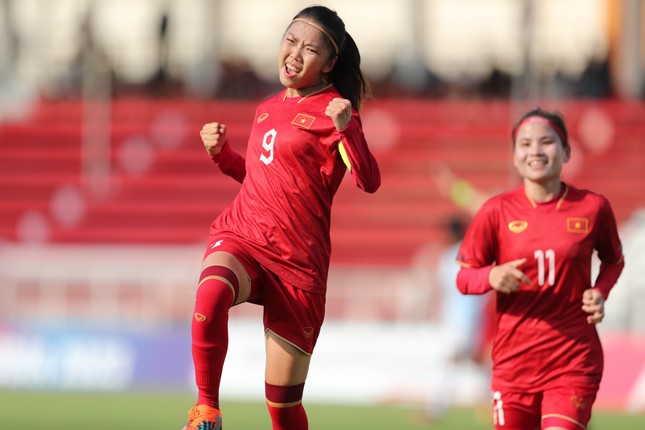 Đội tuyển nữ Việt Nam: Bay cao với cảm hứng Huỳnh Như - Ảnh 3.
