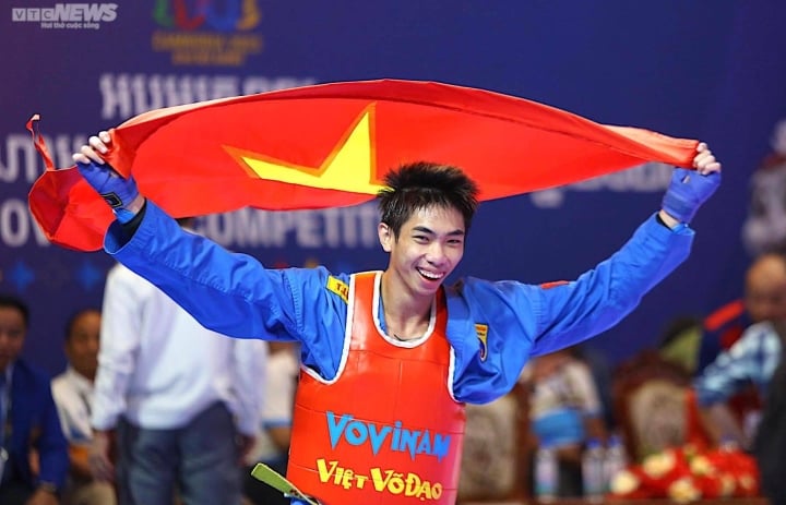 Võ sĩ Việt Nam sốt 39 độ vẫn giành HCV SEA Games 32 - Ảnh 10.