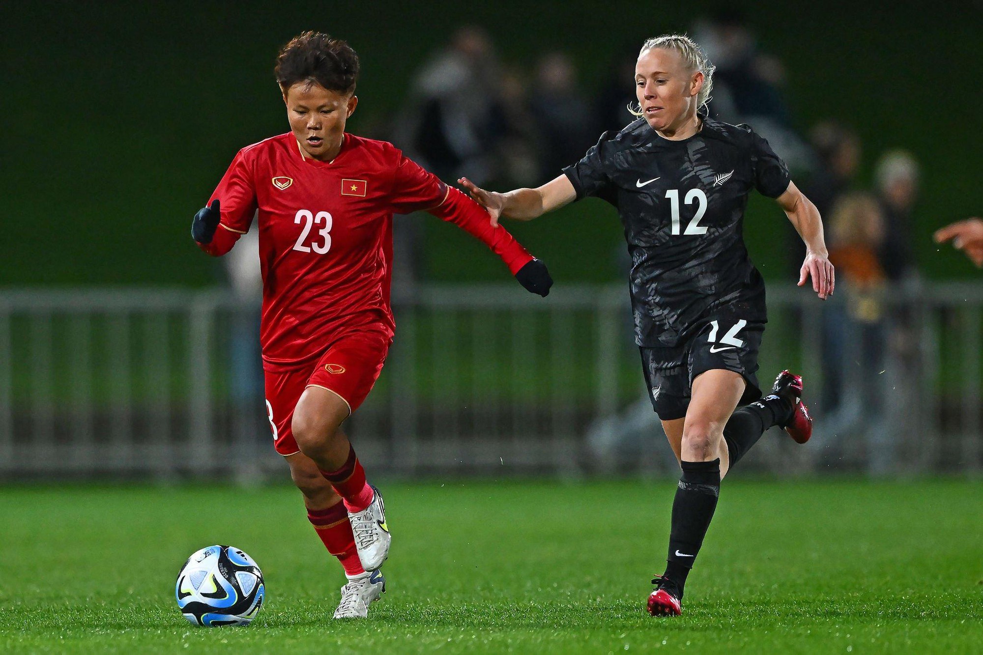Tuyển nữ Việt Nam có bài học đắt giá sau trận thua trước New Zealand, làm tiền đề hướng tới World Cup - Ảnh 10.