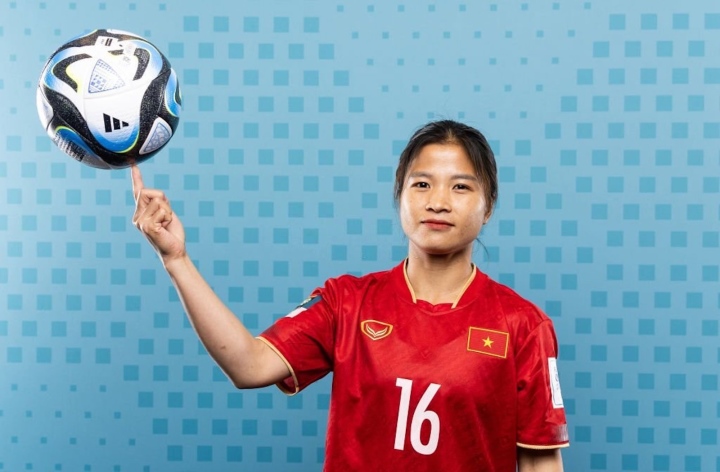 Ngắm Thanh Nhã, Hoàng Loan 'đốn tim' dân mạng trên bộ ảnh cực xinh của FIFA - Ảnh 10.