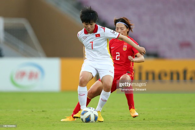 World Cup 2023: Phóng viên Anh hào hứng nhắc lại siêu phẩm kép có một không hai của tuyển thủ Việt Nam - Ảnh 1.