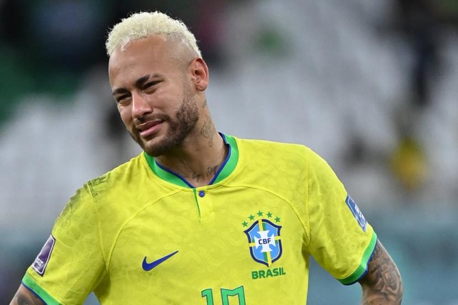 Neymar bị phạt 3,5 triệu USD vì hủy hoại môi trường - Ảnh 1.
