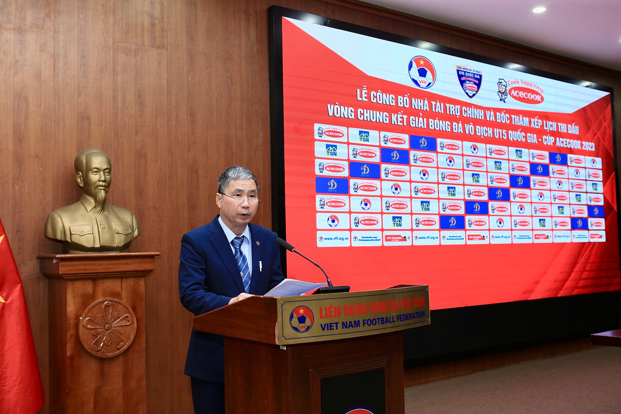 VCK U15 Quốc gia 2023: CLB Hà Nội đối đầu SLNA - Ảnh 1.