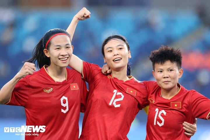ASIAD 19: Hải Yến, Bích Thùy lập công, tuyển nữ Việt Nam thắng Nepal - Ảnh 2.