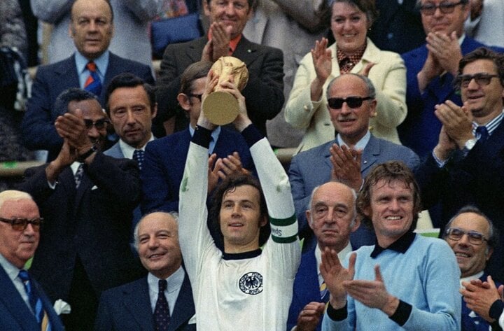 Huyền thoại Franz Beckenbauer qua đời - Ảnh 1.