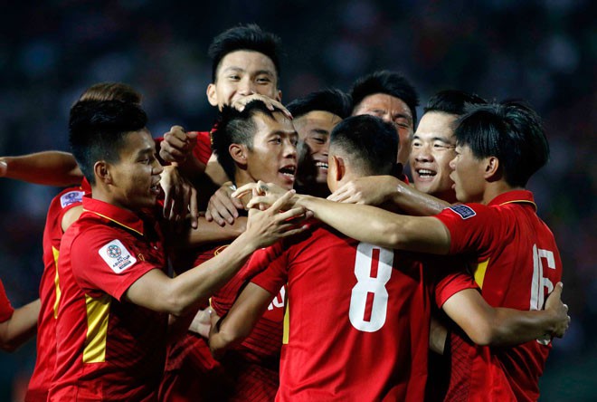 ĐTQG Việt Nam tập trung với 29 cầu thủ, danh sách được công bố vào ngày 8/10 - Ảnh 1.