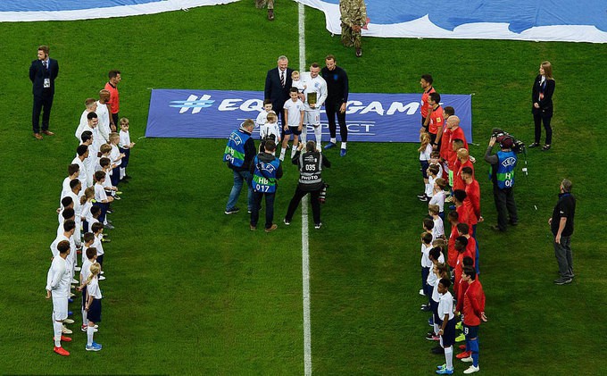 ĐT Anh thắng đậm Mỹ trong ngày chia tay đầy xúc động của Wayne Rooney - chân sút tốt nhất lịch sử Tam sư - Ảnh 2.