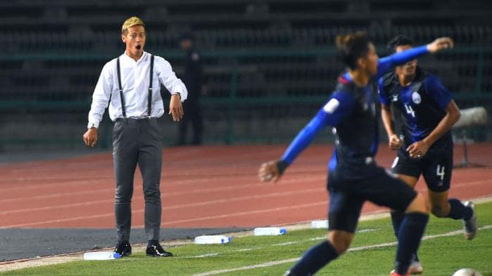 Lý do nào khiến Keisuke Honda nặng nợ với bóng đá Campuchia? - Ảnh 3.